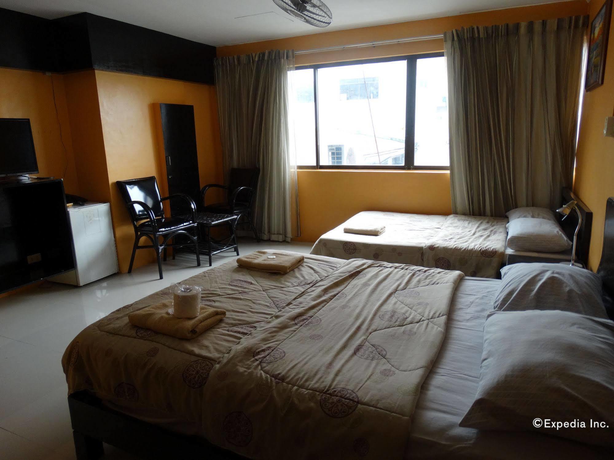 The Southern Cross Hotel Manila Eksteriør billede