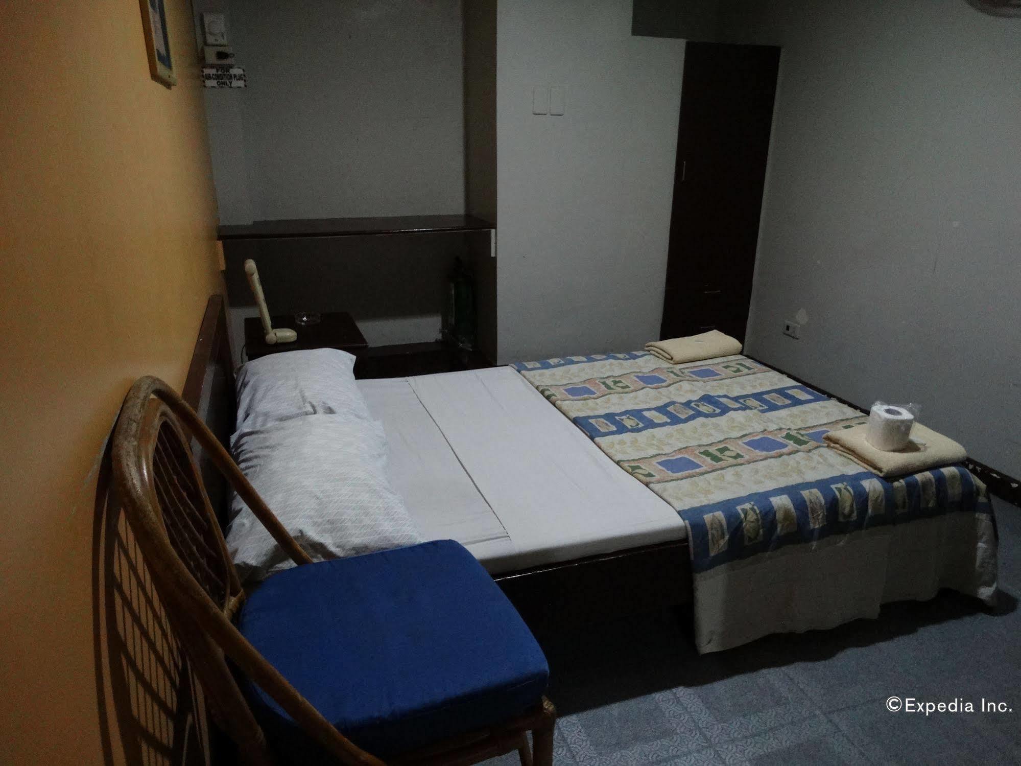 The Southern Cross Hotel Manila Eksteriør billede